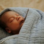 How to dress your baby for sleep without a sleep sack