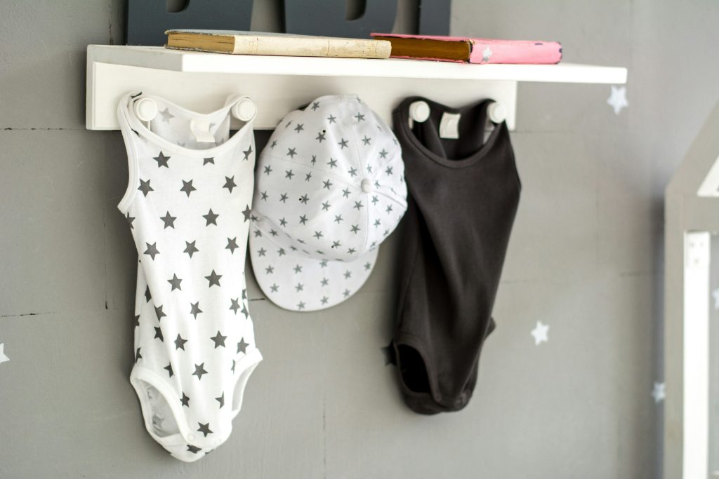 How to Fold Baby Clothes