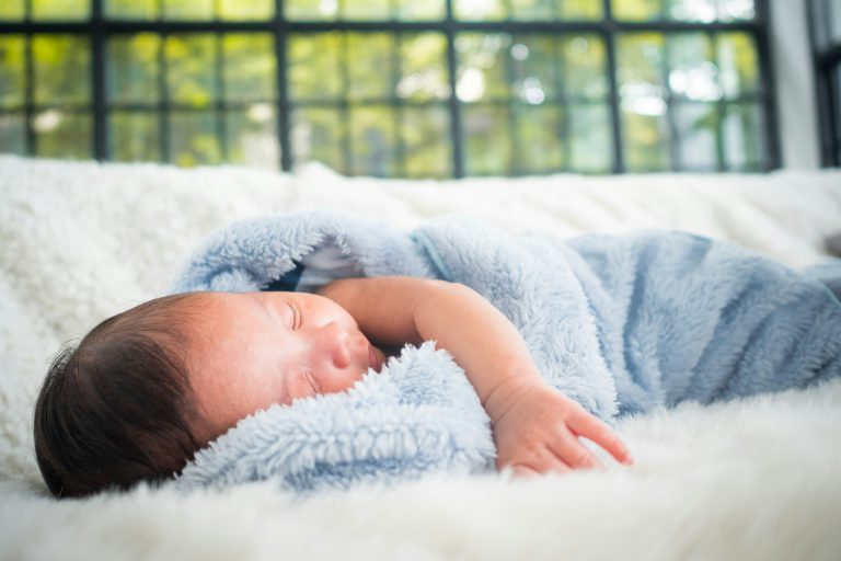 The Best Transition Swaddles for Your Baby
